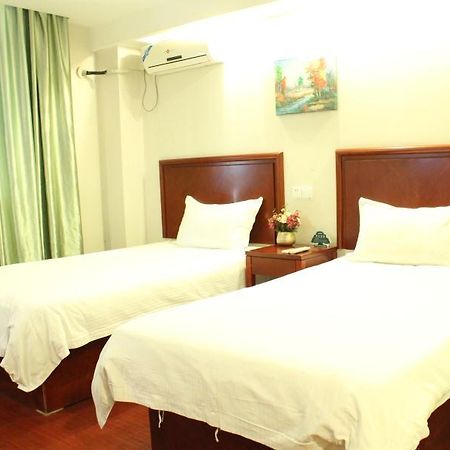 Greentree Alliance Shanghai Chongming Bayi Road Walking Street Hotel Esterno foto