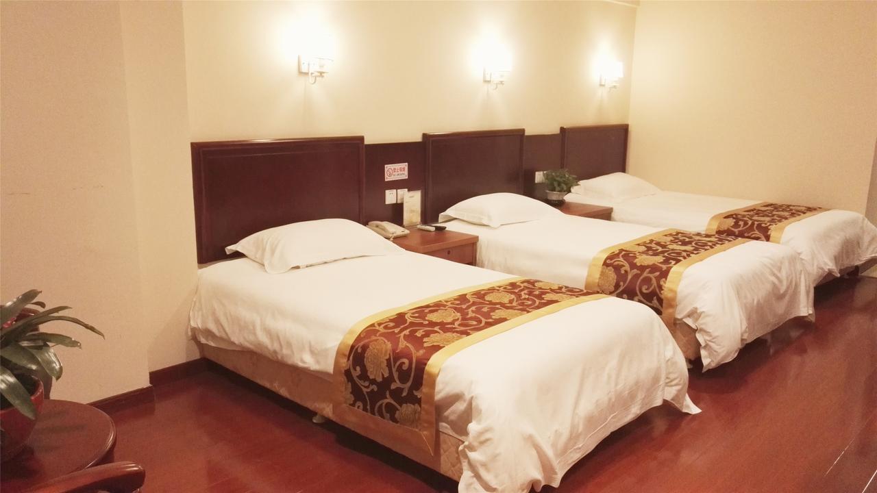 Greentree Alliance Shanghai Chongming Bayi Road Walking Street Hotel Esterno foto