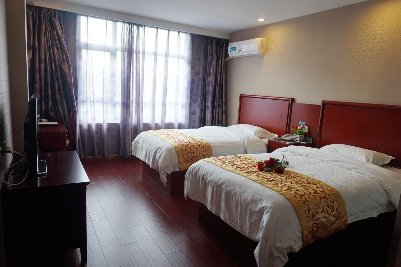 Greentree Alliance Shanghai Chongming Bayi Road Walking Street Hotel Esterno foto