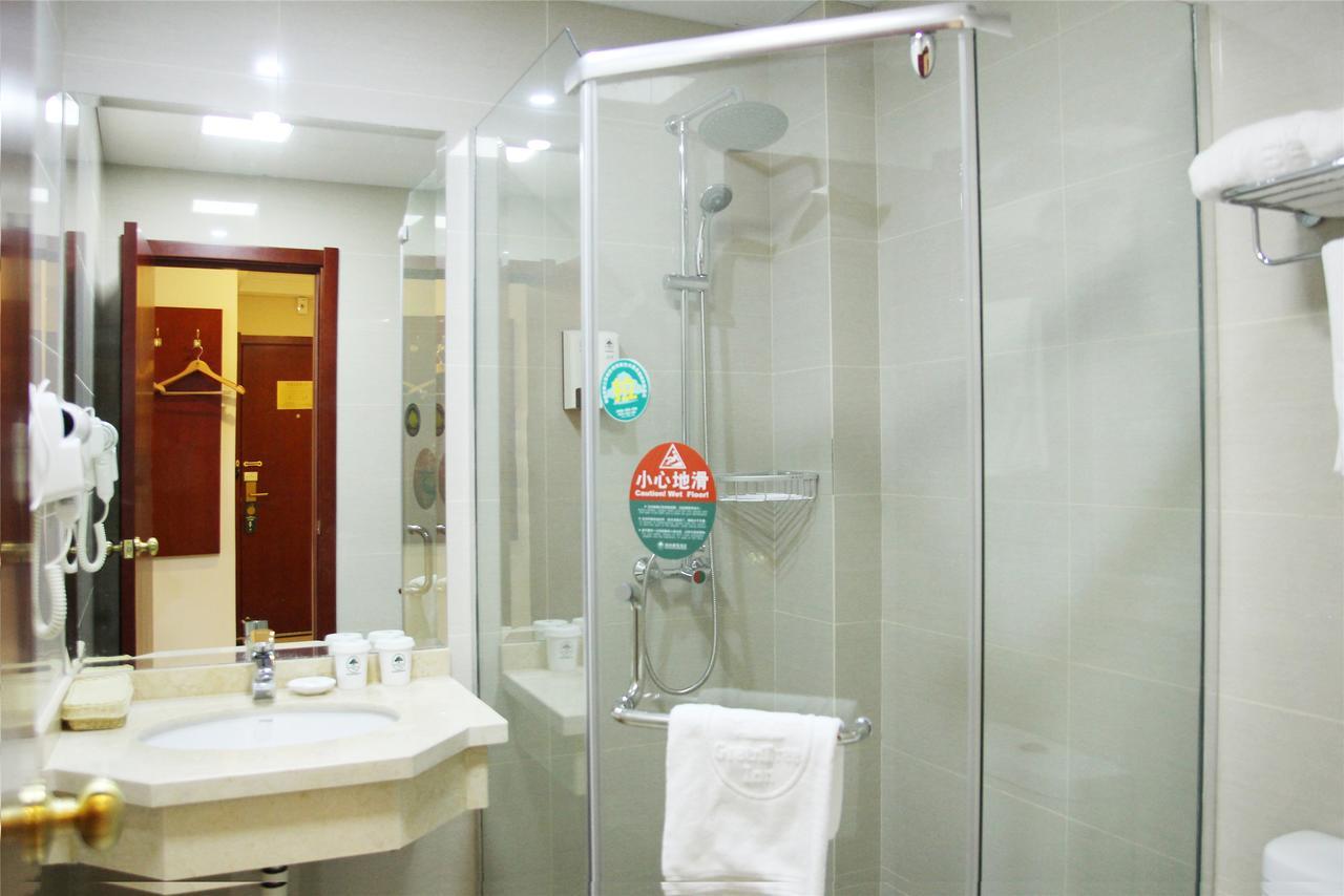 Greentree Alliance Shanghai Chongming Bayi Road Walking Street Hotel Esterno foto